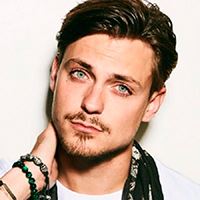 Julian Jordan - 传记与作品目录、所有专辑和歌曲 Julian Jordan