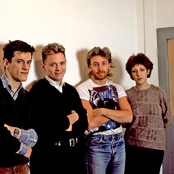 New Order - 传记与作品目录、所有专辑和歌曲 New Order