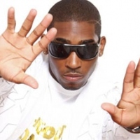 Tinie Tempah - 传记与作品目录、所有专辑和歌曲 Tinie Tempah