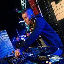 封面 DJ Kurt - Kick Ya (Original Mix)